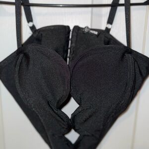 Black Corset Crop Top – Size M – Brand New with tags Fashion Nova